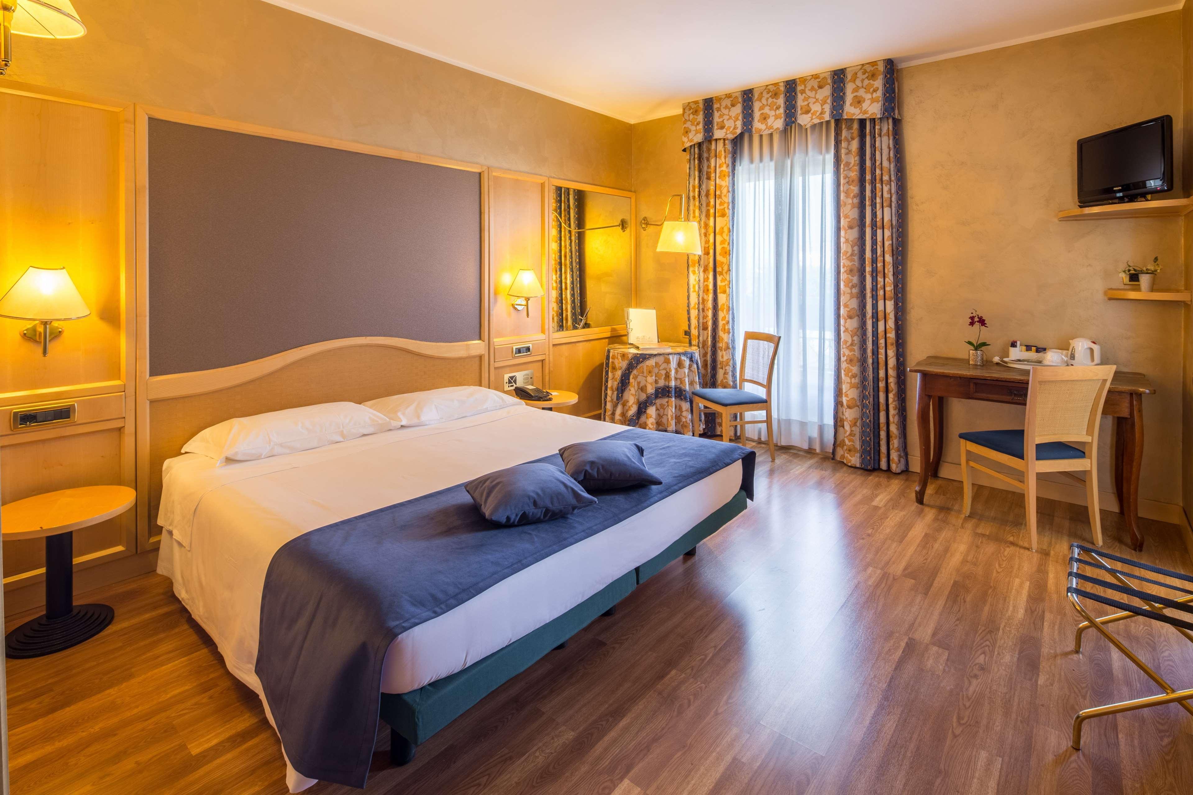 Best Western Hotel Luxor Торино Екстериор снимка